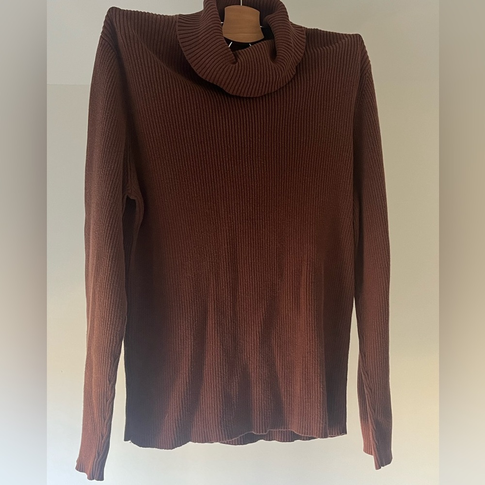 vintage brown ribbed turtle neck